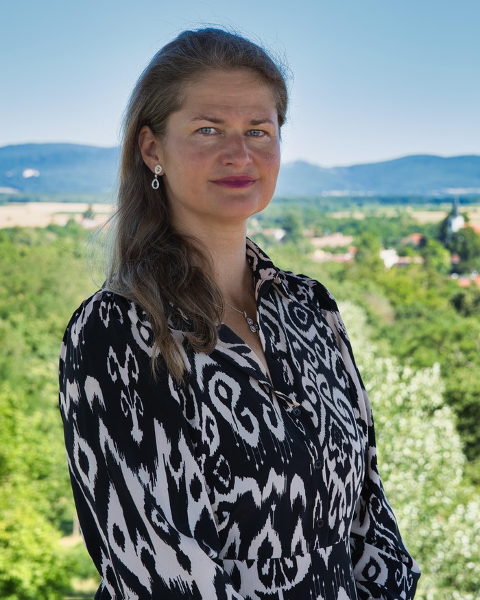 Ing. Elena Homolová